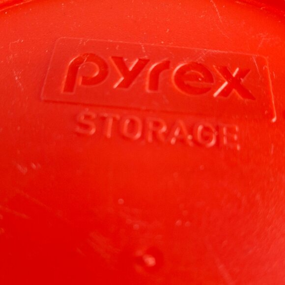 CHristmas Tree Vintage Pyrex Glass Food Bowl 4 Cup, 950 ml, with Lid - Picture 10 of 10